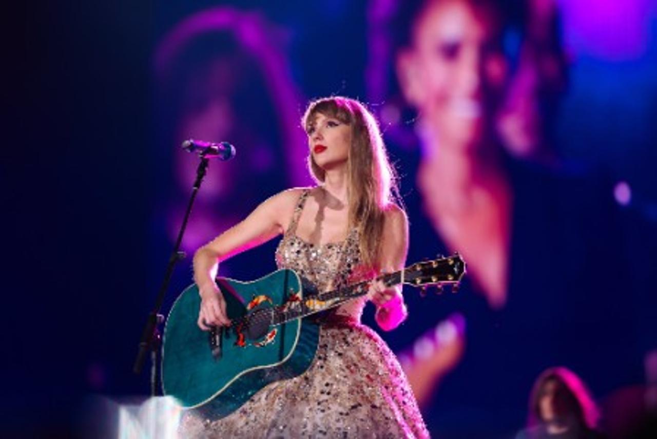 Taylor Swift Charity Raffle Powered by Givergy